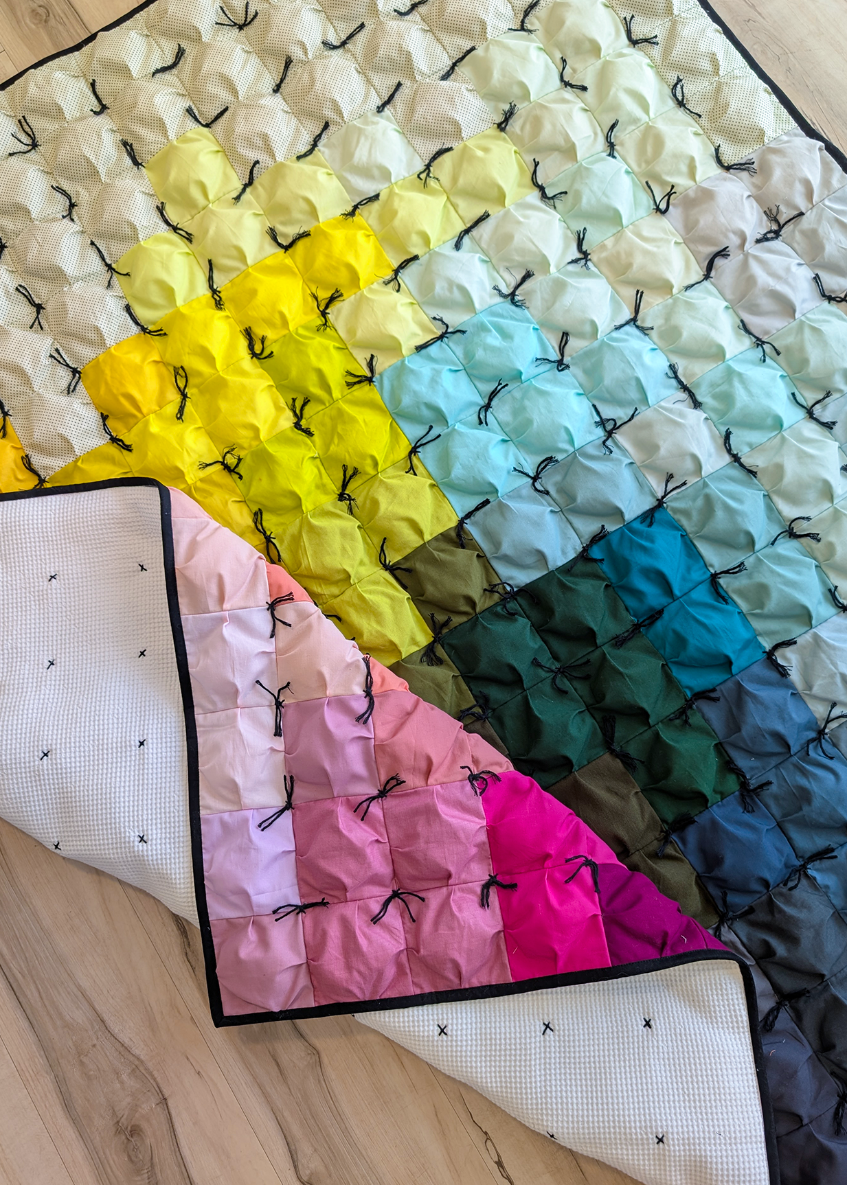 65"x65" Puff Throw Quilt